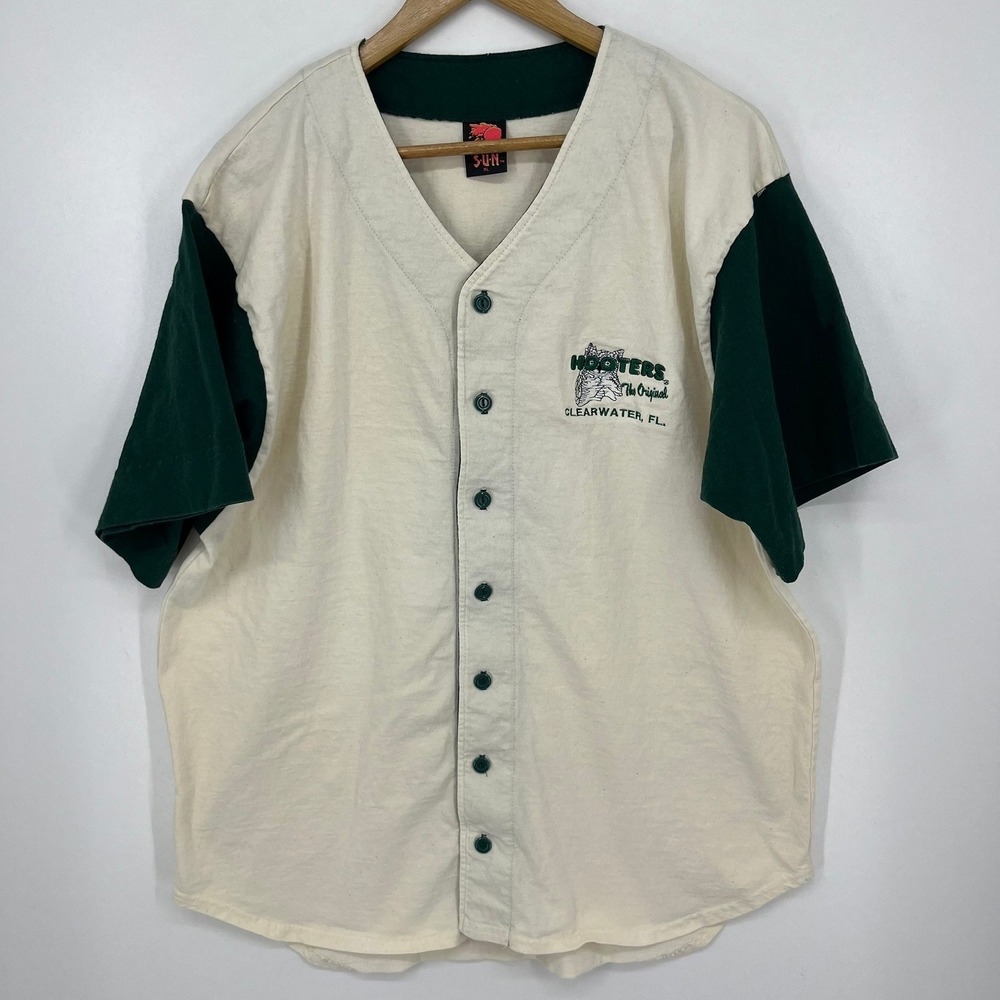 Vintage Native Sun Hooters Clearwater FL Baseball Jersey Mens XL White Green USA